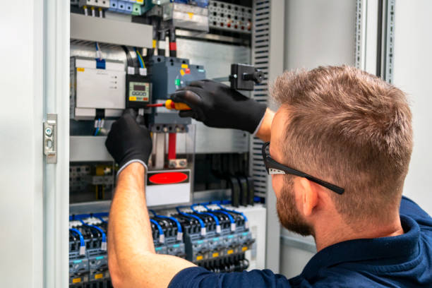 Best Circuit Breaker Repair  in St Johns, MI